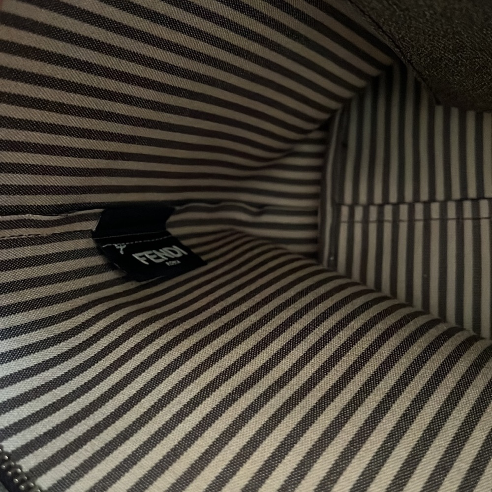 Large Fendi zucca Roll Tote - Picture 11 of 12